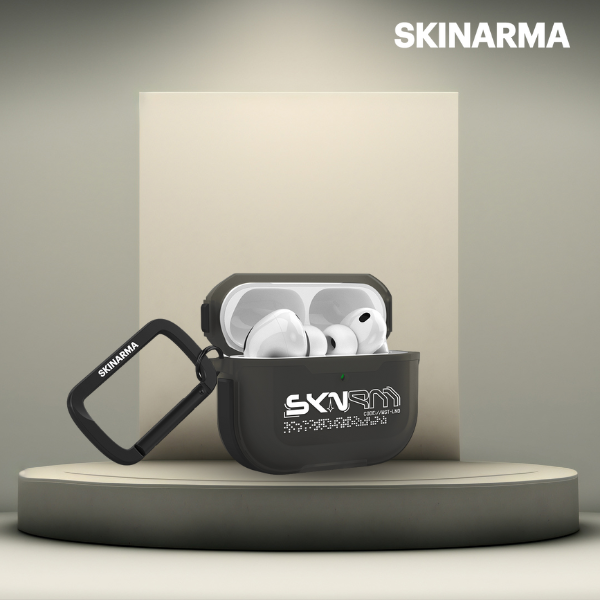 Dėklas Skinarma Kinzoku skirtas AirPods Pro 3 smoke aprašymas - Prekės nuotrauka Dėklas Skinarma Kinzoku skirtas AirPods Pro 3 smoke aprašymas - Prekės nuotrauka