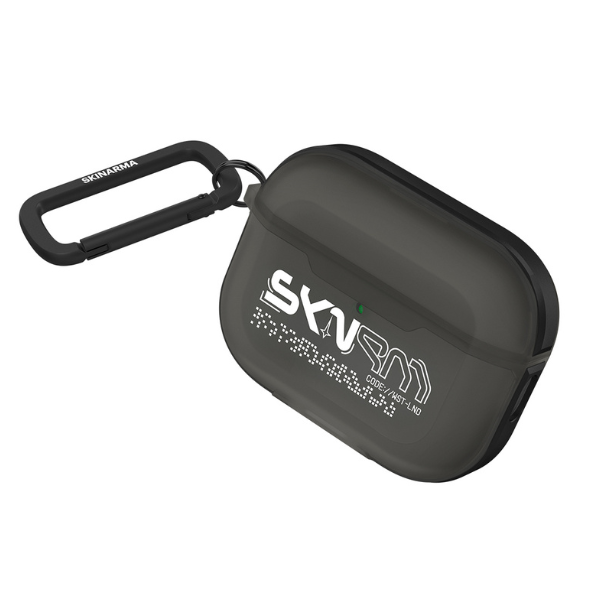 Dėklas Skinarma Kinzoku skirtas AirPods Pro 3 smoke aprašymas - Prekės nuotrauka Dėklas Skinarma Kinzoku skirtas AirPods Pro 3 smoke aprašymas - Prekės nuotrauka