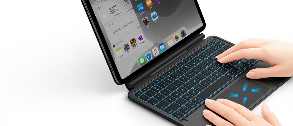 Dėklas Typecase Studio su klaviatūra for Apple iPad Air 11″ M2 2024 / M3 2025 / M4 2026 juodos spalvos aprašymas - Prekės nuotrauka