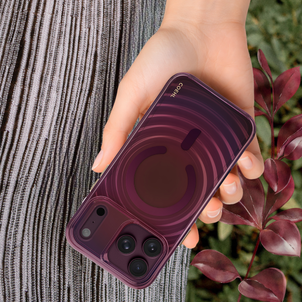Dėklas UNIQ Coehl Vela, skirtas iPhone 18 Pro Max / 17 Pro Max, magnetinis įkrovimas, bordo spalvos aprašymas - Prekės nuotrauka