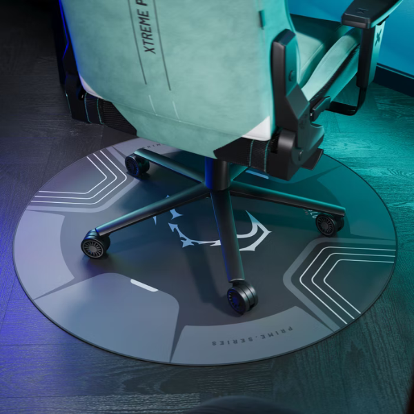 Diablo Chairs neslystantis žaidimų kėdės kilimėlis juodos ir pilkos spalvos aprašymas - Prekės nuotrauka Diablo Chairs neslystantis žaidimų kėdės kilimėlis juodos ir pilkos spalvos aprašymas - Prekės nuotrauka
