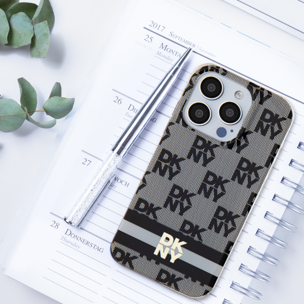 DKNY DKHMP14LHCPTSE iPhone 14 Pro 6.1 colio smėlio spalvos kietas dėklas IML Checkered Mono Pattern & Printed Strip aprašymas - Prekės nuotrauka
