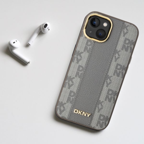 DKNY DKHMP16SPCPVSLE iPhone 16 6.1″ smėlio spalvos kietas dėklas Checkered Pattern Magsafe aprašymas - Prekės nuotrauka