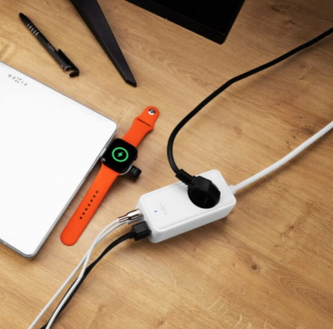 Fixed Fiksuoto įkrovimo maitinimo adapteris su 2x USB-C ir 2x USB, GaN III, 1,5 m, PD 65 W | FIXCS65-1.5-WH aprašymas - Prekės nuotrauka