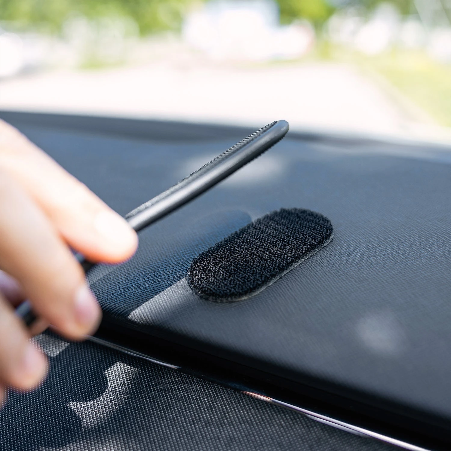 FIXED MagFloppy, MagSafe automobilinis laikiklis, juodos spalvos aprašymas - Prekės nuotrauka FIXED MagFloppy, MagSafe automobilinis laikiklis, juodos spalvos aprašymas - Prekės nuotrauka