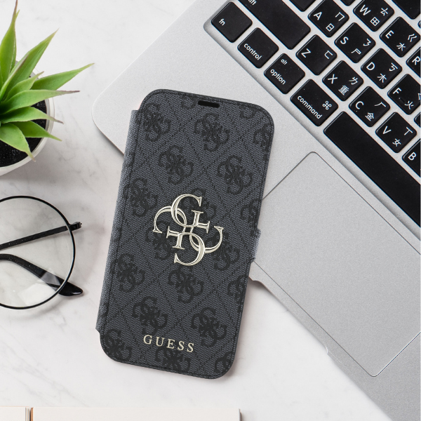Guess 4G Metal Logo Apple iPhone 16 Pro Max - dėklas telefonui juodos spalvos aprašymas - Prekės nuotrauka Guess 4G Metal Logo Apple iPhone 16 Pro Max - dėklas telefonui juodos spalvos aprašymas - Prekės nuotrauka