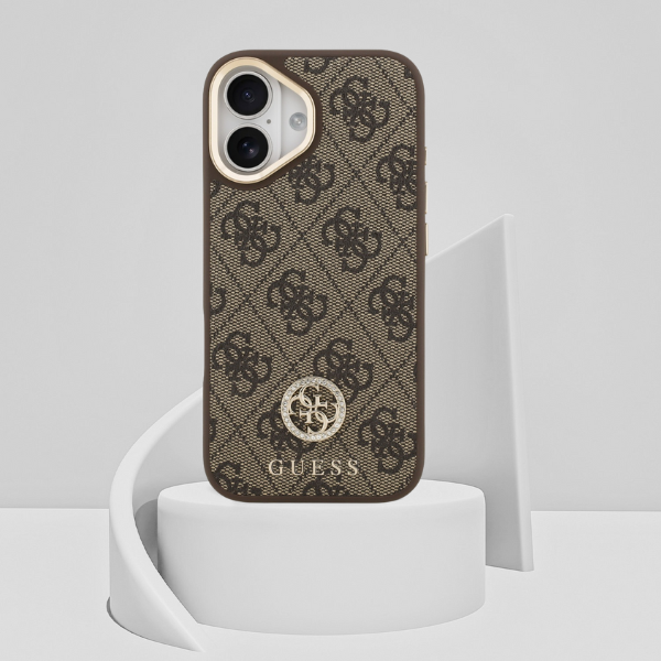 Guess 4G Strass Logo & Big Strap Metal Mygtukai MagSafe dėklas skirtas Apple iPhone 17 Brown aprašymas - Prekės nuotrauka Guess 4G Strass Logo & Big Strap Metal Mygtukai MagSafe dėklas skirtas Apple iPhone 17 Brown aprašymas - Prekės nuotrauka