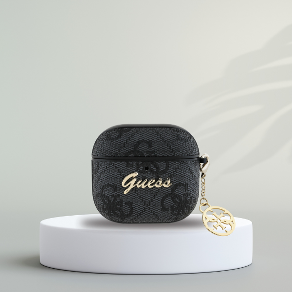 Dėklas Guess GUA4G4GSMK AirPods 4 cover juodos spalvos 4G Charm Collection aprašymas - Prekės nuotrauka