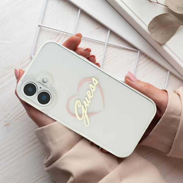 Guess GUHCP16MHCHGSPK iPhone 16 Plus 6.7″ juodos spalvos kietas dėklas IML Heart aprašymas - Prekės nuotrauka
