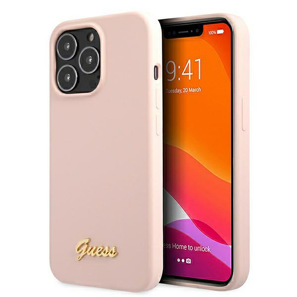 Guess GUHMP13XLSLMGLP Apple iPhone 13 Pro Max 6,7″ light rožinės spalvos kietas dėklas Silicone Script Gold Log aprašymas - Prekės nuotrauka
