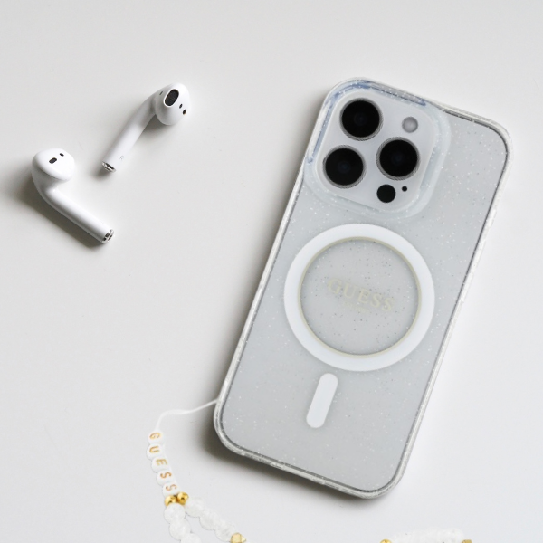 Guess GUHMP16MHGCRELSA iPhone 16 Plus 6.7″ žalios spalvos kietas dėklas IML Glitter su perlamutriniu dirželiu MagSafe aprašymas - Prekės nuotrauka