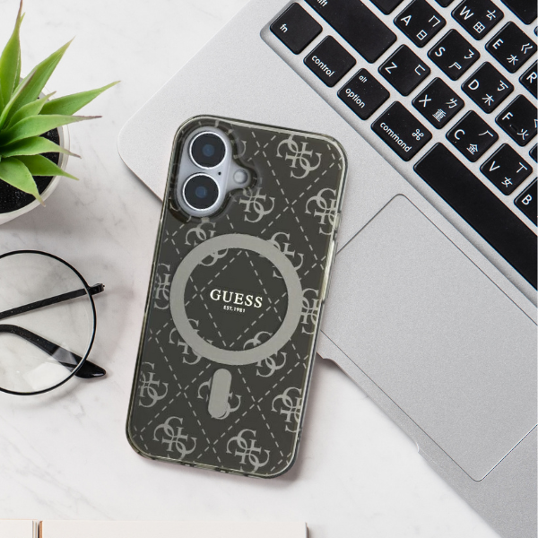 Guess GUHMP16SH4DTEW iPhone 16 6.1″ rudos spalvos kietas dėklas IML 4G Background MagSafe aprašymas - Prekės nuotrauka