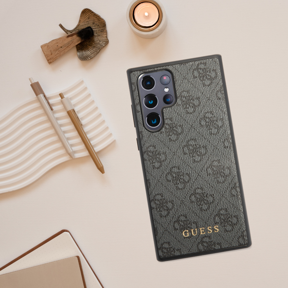 Guess GUOHCSA35G4GFBR A35 A356 rudos spalvos kietas dėklas 4G Metal Gold Logo aprašymas - Prekės nuotrauka Guess GUOHCSA35G4GFBR A35 A356 rudos spalvos kietas dėklas 4G Metal Gold Logo aprašymas - Prekės nuotrauka