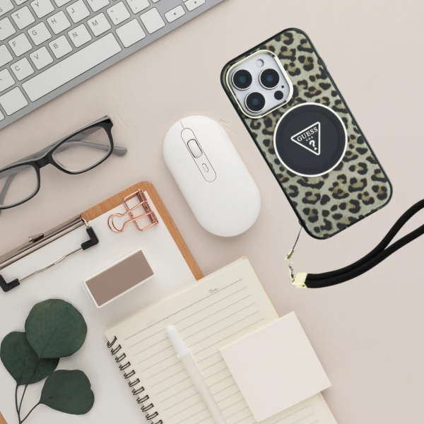 Guess HC IML Leopard Triangle Cord Strap Apple iPhone 16 Pro MagSafe dėklas telefonui aprašymas - Prekės nuotrauka Guess HC IML Leopard Triangle Cord Strap Apple iPhone 16 Pro MagSafe dėklas telefonui aprašymas - Prekės nuotrauka