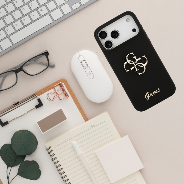 Guess Silicone Big 4G Script dėklas skirtas Apple iPhone 17 Pro Max juodos spalvos aprašymas - Prekės nuotrauka