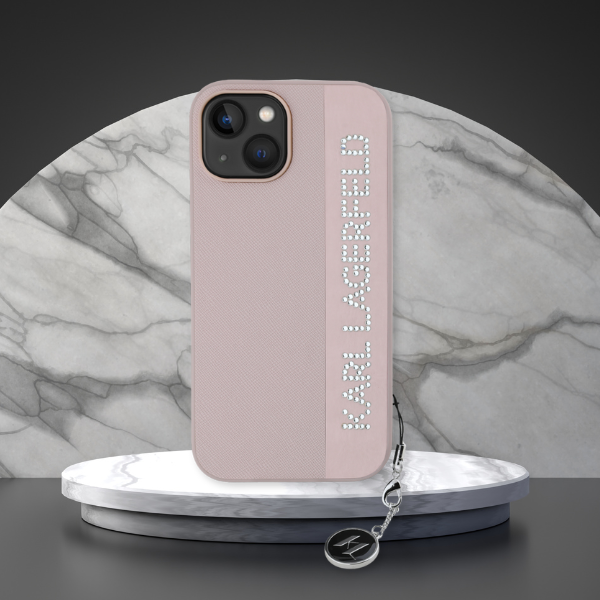 iPhone 15 Pro Max Karl Lagerfeld dėklas Saffiano Rhinestones & Charm (KLHCP15XPSAKDGCK) juodos spalvos aprašymas - Prekės nuotrauka
