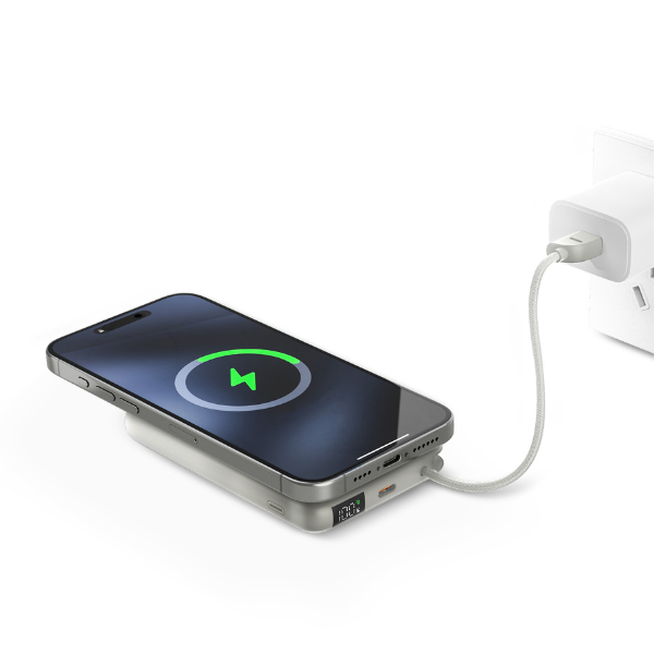 Energea Išorinė baterija Bazic Fusion Mag 10000mAh MagSafe su USB-C laidu, pilkos spalvos aprašymas - Prekės nuotrauka