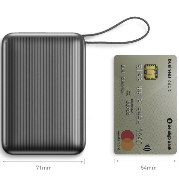 Išorinė baterija Energea Integra Ultra 45 20000mAh su USB-C PD45W laidu, pilkos spalvos aprašymas - Prekės nuotrauka