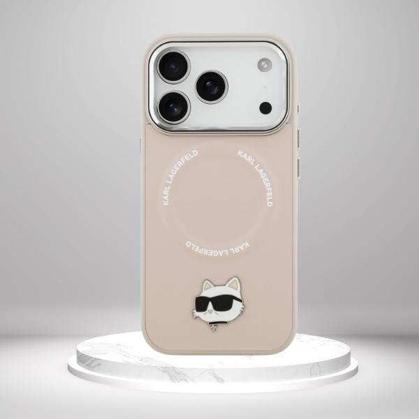 Karl Lagerfeld Choupette Pin MagSafe dėklas Apple iPhone 17 Pro Max rožinės spalvos aprašymas - Prekės nuotrauka Karl Lagerfeld Choupette Pin MagSafe dėklas Apple iPhone 17 Pro Max rožinės spalvos aprašymas - Prekės nuotrauka