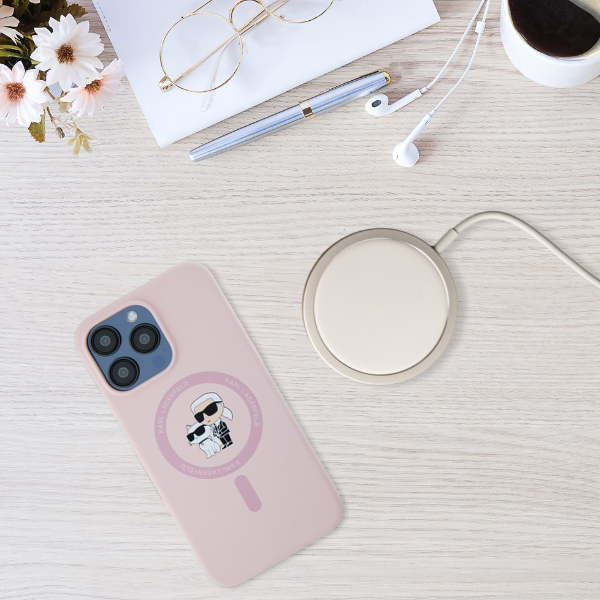 Karl Lagerfeld KLHMP15LSCMKCRHP iPhone 15 Pro 6.1″ rožinės spalvos kietas dėklas Silicone Karl & Choupette Mag aprašymas - Prekės nuotrauka