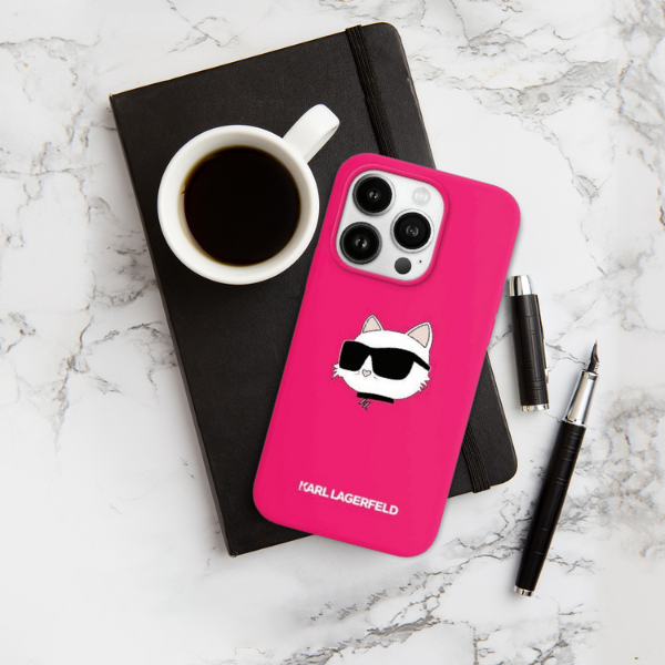 Karl Lagerfeld KLHMP16XSCHPPLF iPhone 16 Pro Max 6.9″ fuksijos spalvos kietas dėklas Silicone Choupette Head aprašymas - Prekės nuotrauka