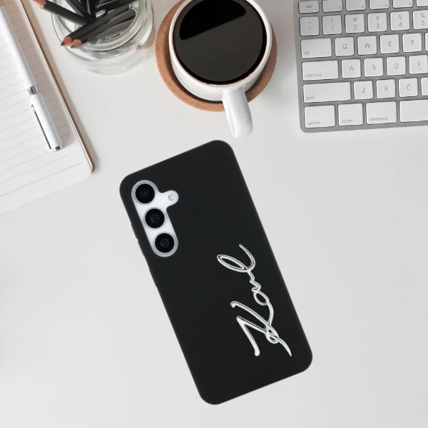 Karl Lagerfeld Silicone Metal Signature Logo Samsung Galaxy S25 dėklas telefonui juodos spalvos aprašymas - Prekės nuotrauka