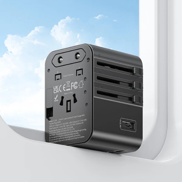 Kelioninis įkroviklis Adapteris USAMS CC308 2xUSB-C 17W 4in1 US/AU/EU/UK juodos spalvos aprašymas - Prekės nuotrauka Kelioninis įkroviklis Adapteris USAMS CC308 2xUSB-C 17W 4in1 US/AU/EU/UK juodos spalvos aprašymas - Prekės nuotrauka