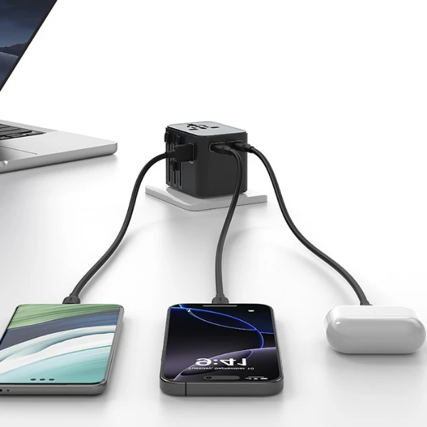 Kelioninis įkroviklis Adapteris USAMS CC308 2xUSB-C 17W 4in1 US/AU/EU/UK juodos spalvos aprašymas - Prekės nuotrauka Kelioninis įkroviklis Adapteris USAMS CC308 2xUSB-C 17W 4in1 US/AU/EU/UK juodos spalvos aprašymas - Prekės nuotrauka