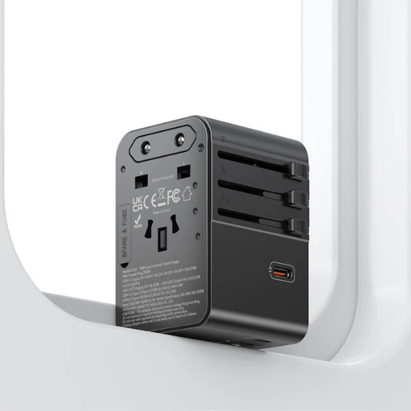 Kelioninis įkroviklis Adapteris USAMS CC310 3xUSB-C 70W 4in1 US/AU/EU/UK juodos spalvos aprašymas - Prekės nuotrauka