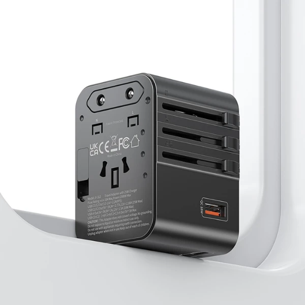 Kelioninis įkroviklis USAMS CC309 2xUSB-C 25W 4in1 US/AU/EU/UK juodos spalvos aprašymas - Prekės nuotrauka