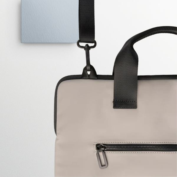 Krepšys Tucano Gommo nešiojamam kompiuteriui 14″ MacBook baltos spalvos aprašymas - Prekės nuotrauka