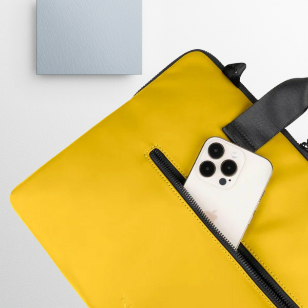 Krepšys Tucano Gommo nešiojamam kompiuteriui 14″ MacBook geltonas aprašymas - Prekės nuotrauka