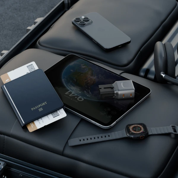 laidinis įkroviklis Energea TravelGo Adapteris 45 2xUSB-C 45W auksinis-juodas aprašymas - Prekės nuotrauka