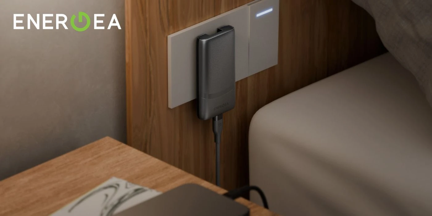 Laidinis įkroviklis Energea TravelWorld Edge 65W 2xUSB-C PD/PPS/QC3.0 (US/UK/EU) graphite aprašymas - Prekės nuotrauka