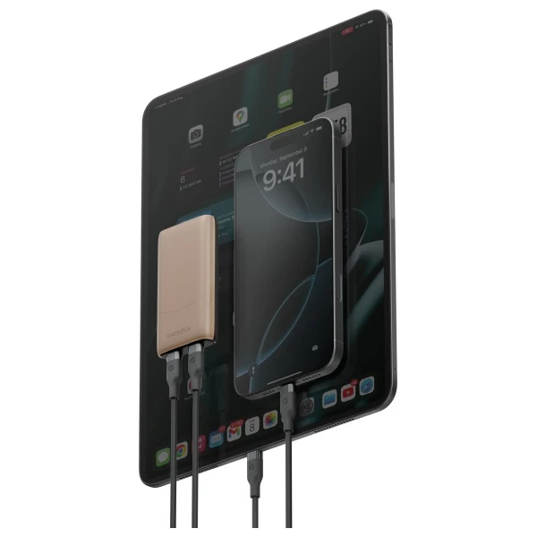 Laidinis įkroviklis Energea TravelWorld Edge 65W 2xUSB-C PD/PPS/QC3.0 (US/UK/EU) aukso spalvos aprašymas - Prekės nuotrauka Laidinis įkroviklis Energea TravelWorld Edge 65W 2xUSB-C PD/PPS/QC3.0 (US/UK/EU) aukso spalvos aprašymas - Prekės nuotrauka
