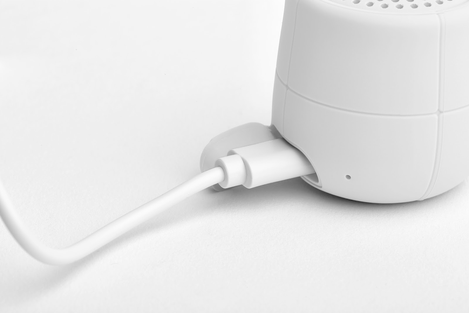 Lexon Mini X „Bluetooth“ kolonėlė, balta, LA120MW aprašymas - Prekės nuotrauka