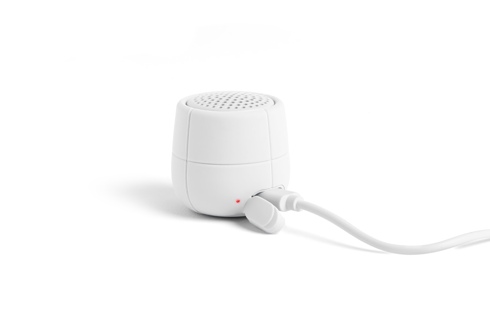 Lexon Mini X „Bluetooth“ kolonėlė, balta, LA120MW aprašymas - Prekės nuotrauka