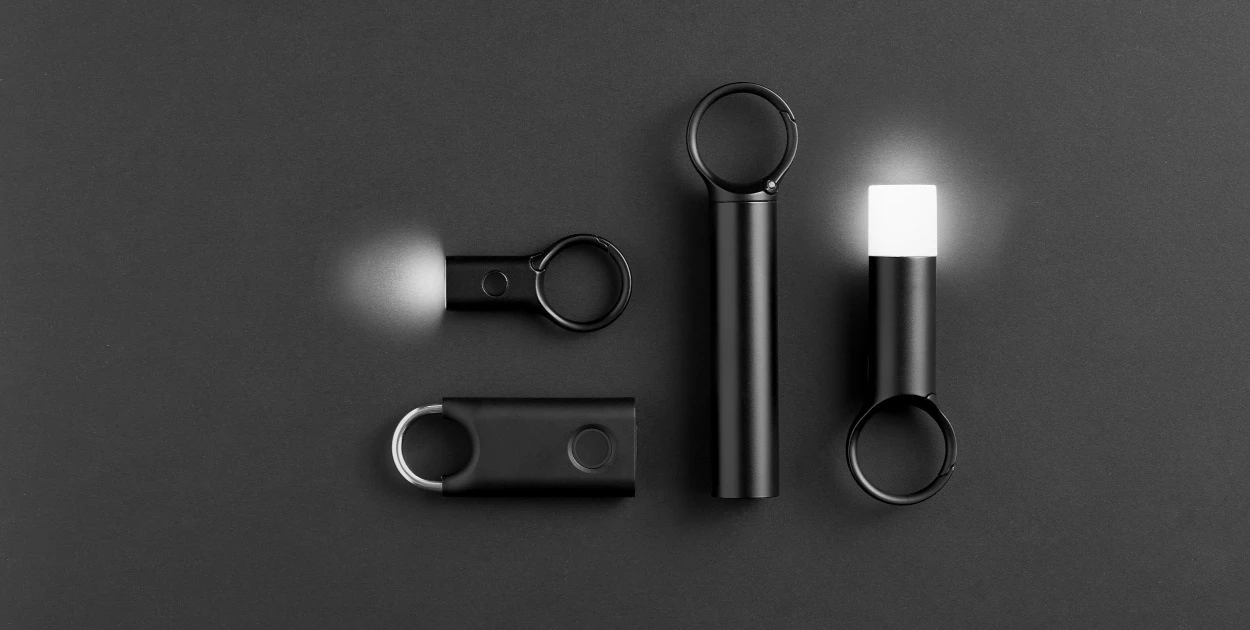 Lexon Nomaday Flash pakabukas LED mėlynos spalvos LL137DB aprašymas - Prekės nuotrauka Lexon Nomaday Flash pakabukas LED mėlynos spalvos LL137DB aprašymas - Prekės nuotrauka