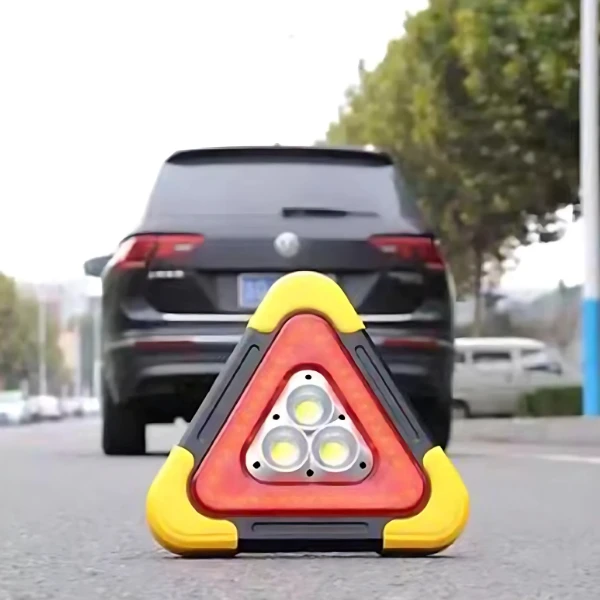 „MajesticLine“ LED avarinis trikampis automobiliui aprašymas - Prekės nuotrauka „MajesticLine“ LED avarinis trikampis automobiliui aprašymas - Prekės nuotrauka