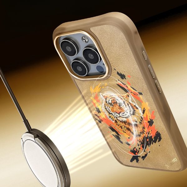 Nimmy Tiger MagSafe dėklas iPhone 16 Pro šviesiai rudos spalvos aprašymas - Prekės nuotrauka