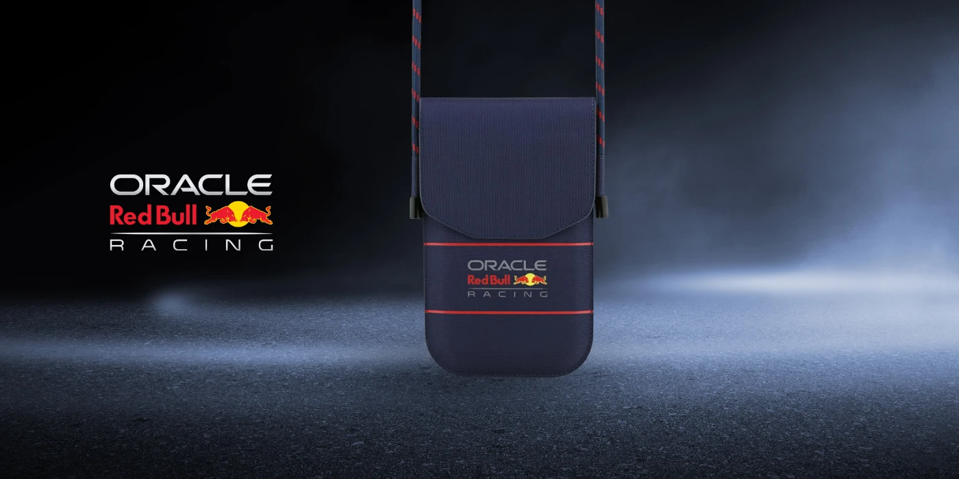 Red Bull Raudona Bull Phone bag Raudona Bull Logo & Lines navy aprašymas - Prekės nuotrauka