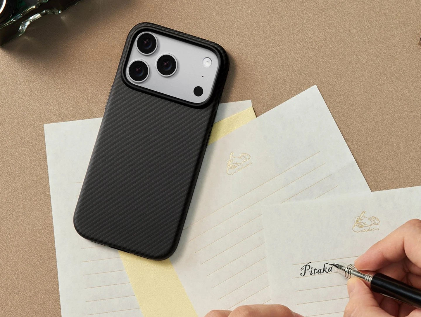 PITAKA Summa dėklas, skirtas iPhone 18 Pro / 17 Pro, juoda-pilka aprašymas - Prekės nuotrauka