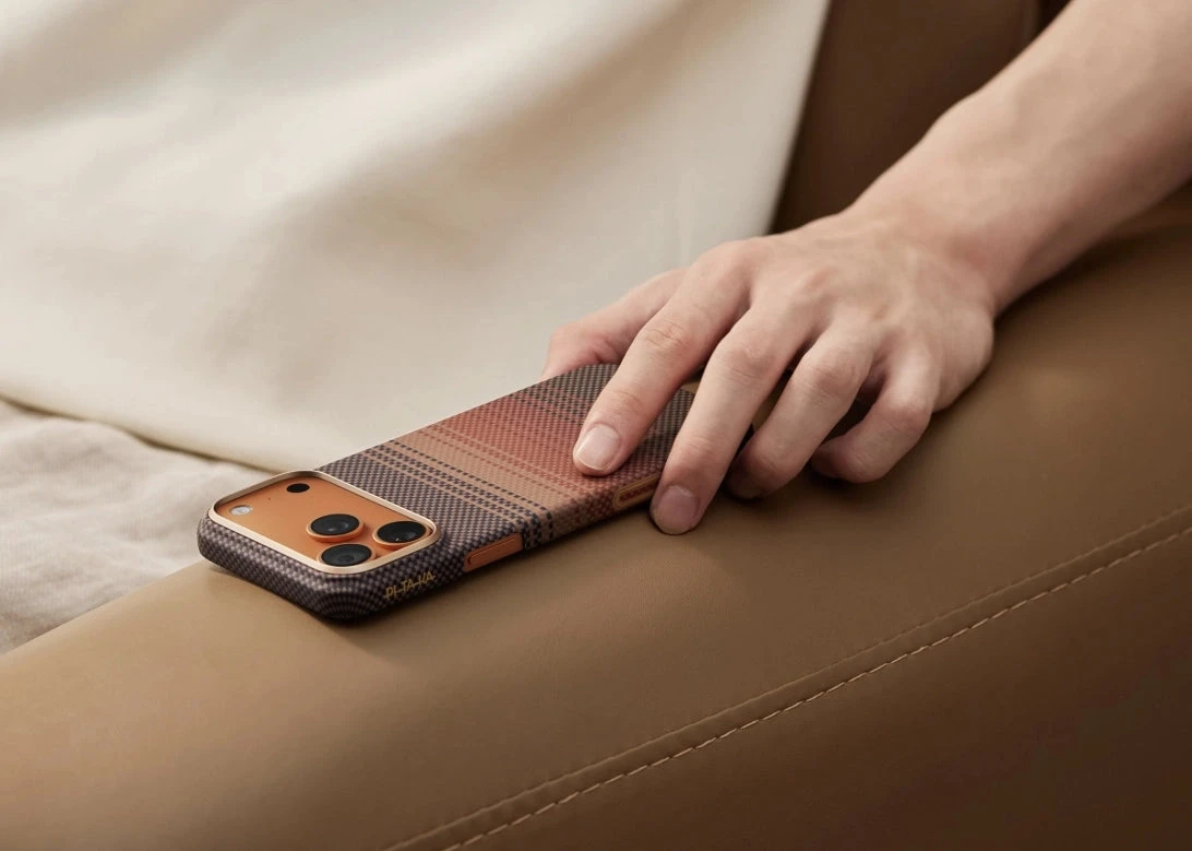 Dėklas Pitaka Ultra Slim Case Apple iPhone 17 Pro, sunset aprašymas - Prekės nuotrauka