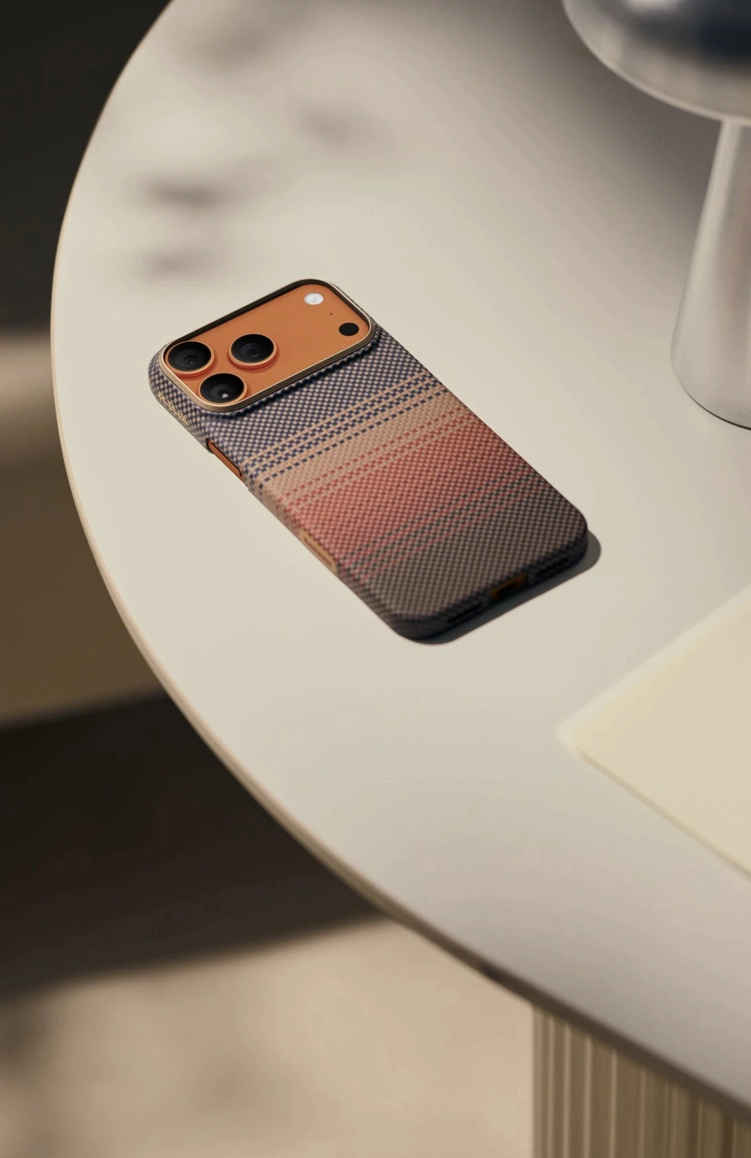Dėklas Pitaka Ultra Slim Case Apple iPhone 17 Pro, sunset aprašymas - Prekės nuotrauka