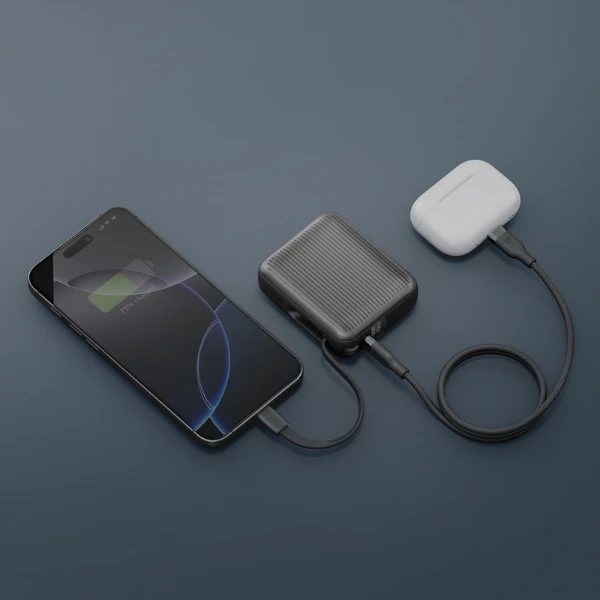 PowerBank Energea Integra Mini 35 10000mAh kabelis USB-C PD35W pilkos spalvos aprašymas - Prekės nuotrauka PowerBank Energea Integra Mini 35 10000mAh kabelis USB-C PD35W pilkos spalvos aprašymas - Prekės nuotrauka