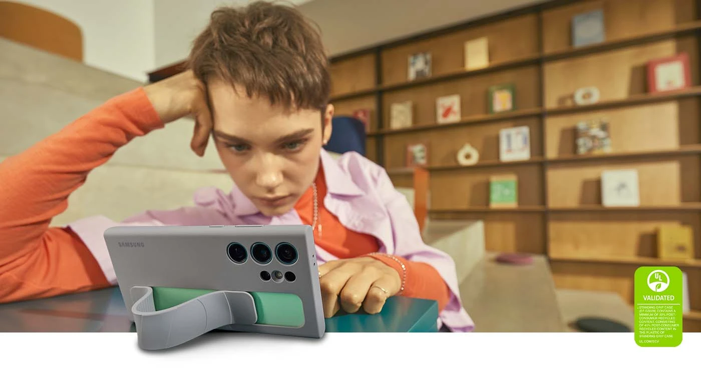 Dėklas Samsung Galaxy S24+ stovimos rankenos dangtelis tamsiai violetinis aprašymas - Prekės nuotrauka Dėklas Samsung Galaxy S24+ stovimos rankenos dangtelis tamsiai violetinis aprašymas - Prekės nuotrauka