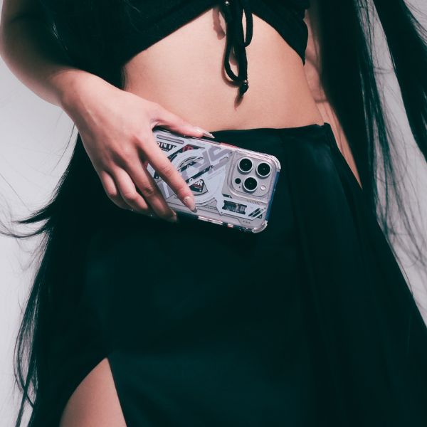 Skinarma dėklas Ekho iPhone 16 Pro 6.3″ magnetinis įkrovimas skaidrus aprašymas - Prekės nuotrauka