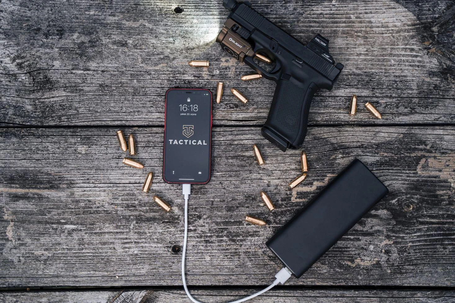Tactical Smooth Thread kabelis USB-C/USB-C 1m juodos spalvos aprašymas - Prekės nuotrauka