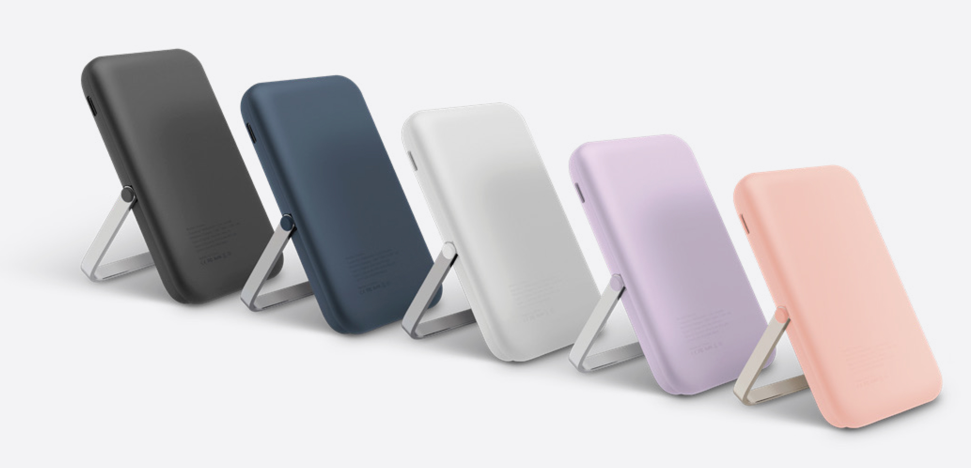 UNIQ Powerbank Hoveo 5000mAh USB-C 20W PD Fast charge Wireless Magnetic mėlynos spalvos aprašymas - Prekės nuotrauka UNIQ Powerbank Hoveo 5000mAh USB-C 20W PD Fast charge Wireless Magnetic mėlynos spalvos aprašymas - Prekės nuotrauka