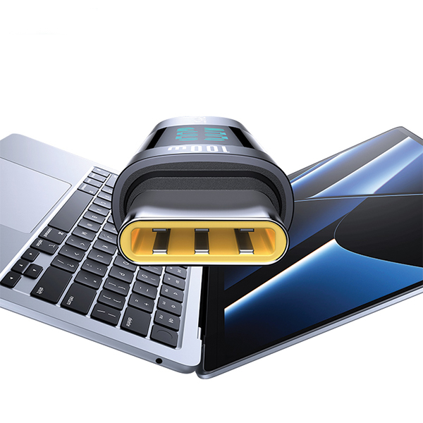 USAMS adapteris AU18 USB-C – USB-C su skaitmeniniu ekranu 100W plienas/aliuminis SJ682TC01 (US-SJ682) aprašymas - Prekės nuotrauka